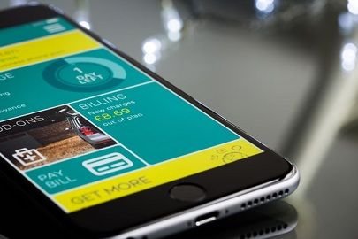 Net Banking vs Mobile Banking: Which One Should You Use?